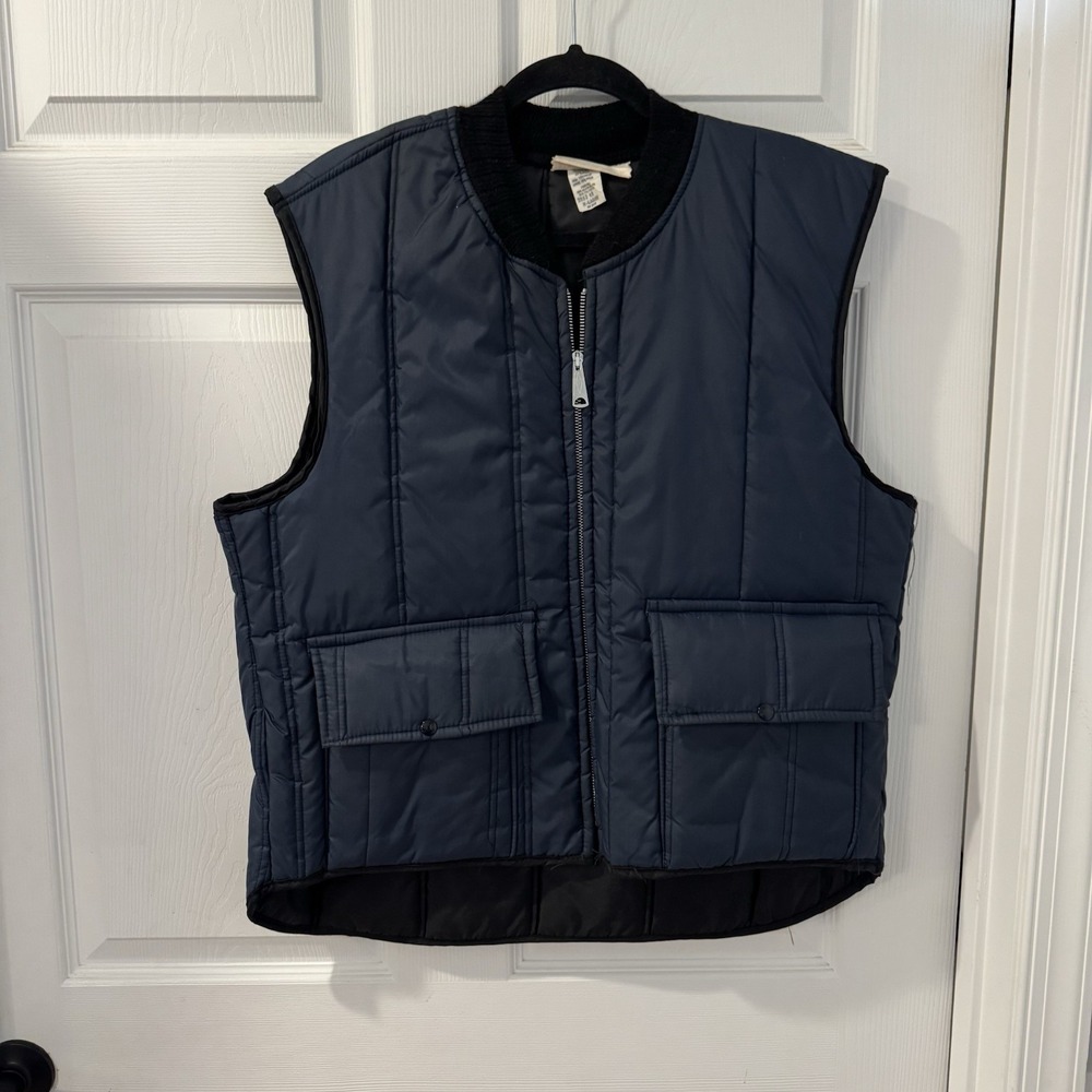 Vintage Hollofil 808 Quilted Hunting Vest Mens XL Navy Blue Cargo Pockets Zip Up